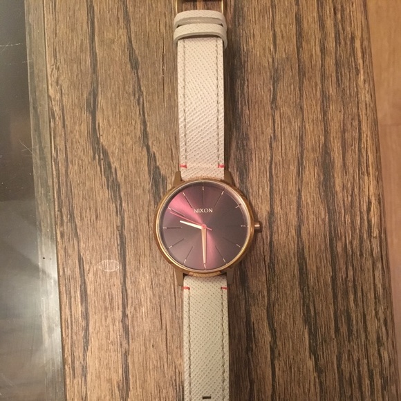 Nixon woman’s watch - Picture 3 of 7